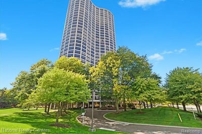 /international/us/5000-town-center-southfield-mi-110106956269/