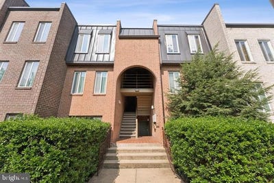 /international/us/5010-7th-road-s-arlington-va-110108475185/