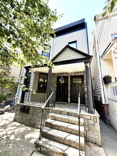 /international/us/51-cassidy-place-staten-island-ny-110108690974/