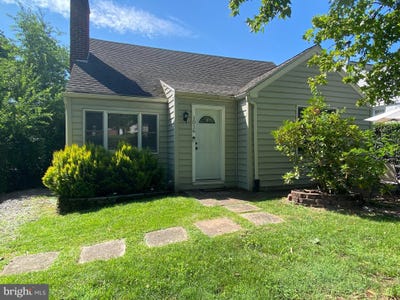 /international/us/1016-belmont-avenue-secane-pa-110100748193/
