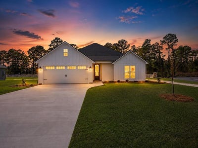 /international/us/200-mcneal-heritage-circle-hahira-ga-110108543701/