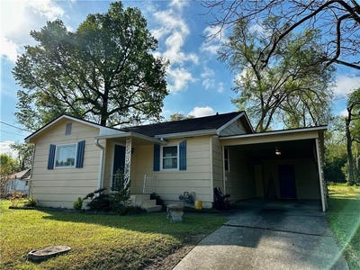 /international/us/1309-12th-place-phenix-city-al-110107283541/