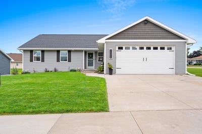 /international/us/2608-hendricks-avenue-kaukauna-wi-110110084859/