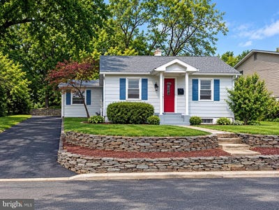 /international/us/2030-lincoln-street-camp-hill-pa-110120737625/