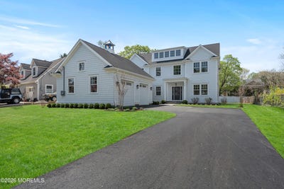 /international/us/94-park-avenue-fair-haven-nj-110108818000/