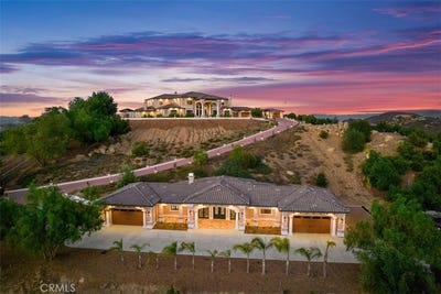 /international/us/36852-calle-de-lobo-murrieta-ca-110105277468/