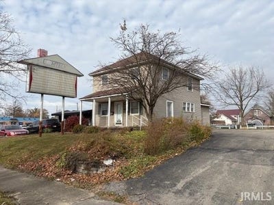 /international/us/1328-w-2nd-street-marion-in-110103582365/
