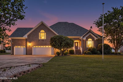 /international/us/262-ainsley-road-hertford-nc-110107890581/