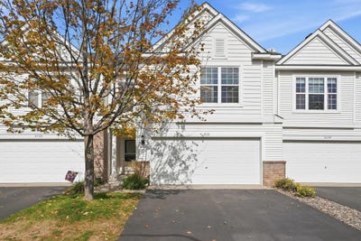 /international/us/5132-farnham-drive-n-hugo-mn-110120454239/
