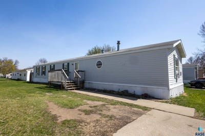 /international/us/806-n-mayfield-pl-sioux-falls-sd-110107534987/