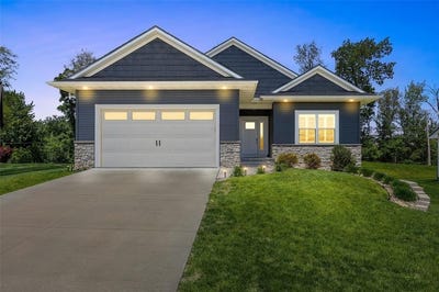 /international/us/3710-oak-ridge-court-se-cedar-rapids-ia-110108032569/