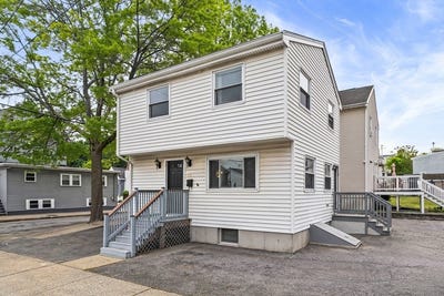 /international/us/23-logan-street-lynn-ma-110108339417/