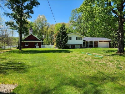 /international/us/3018-mahan-denman-road-nw-bristolville-oh-110107807959/