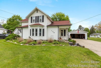 /international/us/139-s-vosper-street-saranac-mi-110107994042/