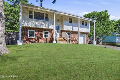 /international/us/816-berkeley-avenue-beachwood-nj-110108174363/