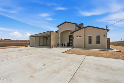 /international/us/1352-mojave-desert-drive-chaparral-nm-110108352023/