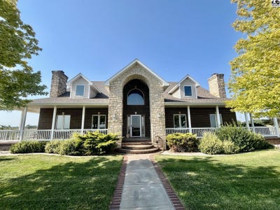 /international/us/1310-e-arlington-rd-hutchinson-ks-110101424470/