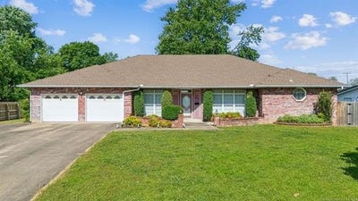 /international/us/1307-n-douglas-drive-claremore-ok-110108397127/