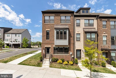 /international/us/3556-stella-blue-drive-hyattsville-md-110107615317/