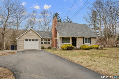 /international/us/215-haywardville-road-east-haddam-ct-110106581317/