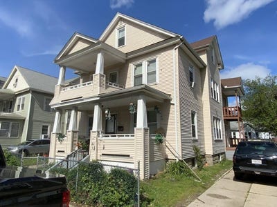 /international/us/907-909-liberty-st-springfield-ma-110108336699/