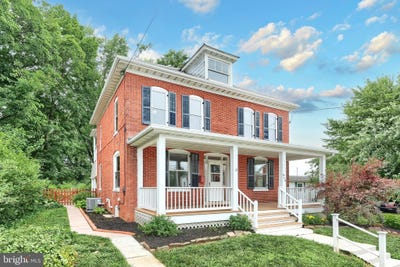 /international/us/415-lincoln-way-w-new-oxford-pa-110102142175/