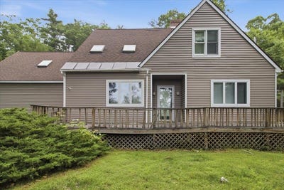 /international/us/164-skyboro-w-road-pownal-vt-110109135698/