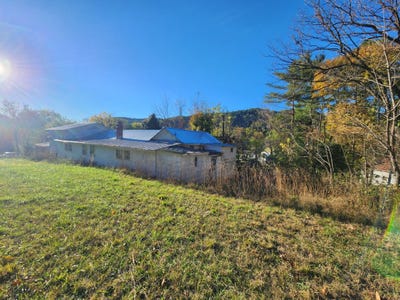 /international/us/3727-alleghany-spring-rd-shawsville-va-110120805552/