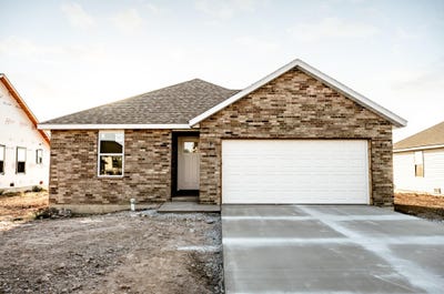 /international/us/1002-fenli-avenue-monett-mo-110120461477/
