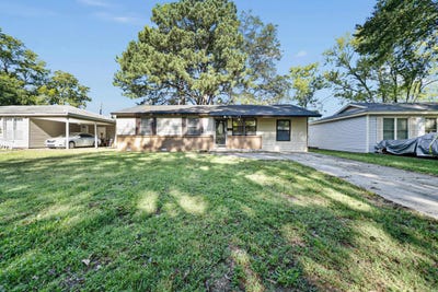 /international/us/1013-healy-street-north-little-rock-ar-110106923936/