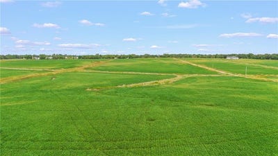 /international/us/lot-40-smasal-road-sedalia-mo-110105085119/