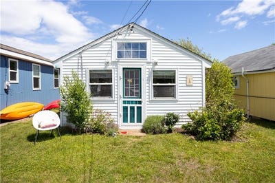 /international/us/64-burnside-avenue-narragansett-ri-110107940280/