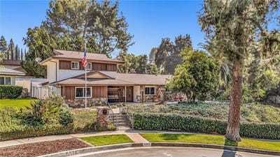 /international/us/1317-pacific-street-redlands-ca-110095499117/?lang=zh-tw
