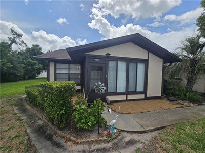 /international/us/4632-blossom-boulevard-zephyrhills-fl-110108551097/
