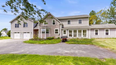/international/us/136-hogan-road-lewiston-me-110108303609/