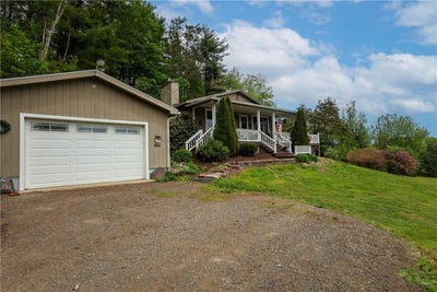 /international/us/5609-king-hill-road-campbell-ny-110108218340/