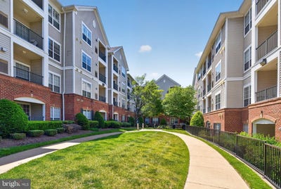 /international/us/4854-eisenhower-ave-357-alexandria-va-110120002132/