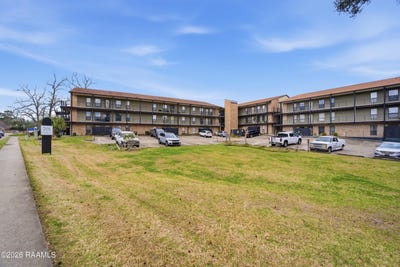 /international/us/701-s-college-road-lafayette-la-110106362679/