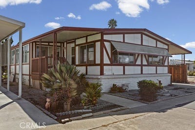 /international/us/2300-cienaga-st-spc-11-oceano-ca-110119934978/