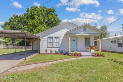 /international/us/803-grand-point-highway-breaux-bridge-la-110107489248/