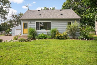 /international/us/37-pine-drive-circle-pines-mn-110101476858/?lang=en