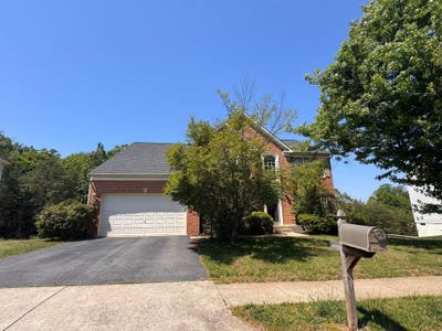 /international/us/17754-avenel-lane-dumfries-va-110108197615/