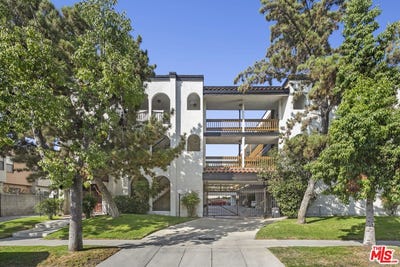 /international/us/629-e-elk-ave-glendale-ca-110098918259/