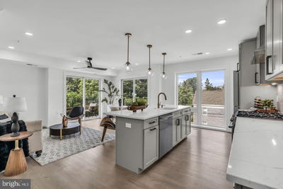 /international/us/1201-n-quinn-street-arlington-va-110110351076/