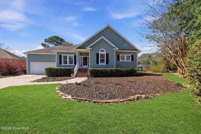 /international/us/4138-churchill-circle-se-southport-nc-110110281297/