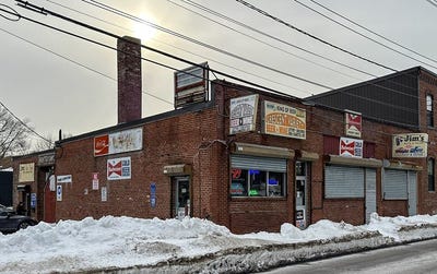 /international/us/163-crescent-st-brockton-ma-110106734032/