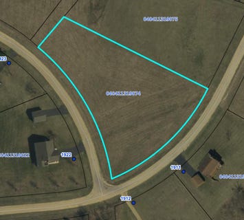 /international/us/19-74-hidden-valley-lake-carroll-il-110101529144/?lang=id