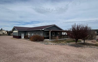 /international/us/208-west-griffith-boulevard-lusk-wy-110107057003/