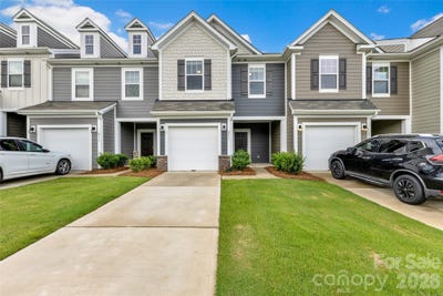/international/us/2777-yeager-drive-nw-concord-nc-110120685753/