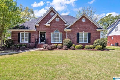 /international/us/4567-lenora-drive-gardendale-al-110107263778/